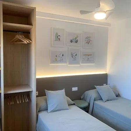Renovado Cerca De La Playa *