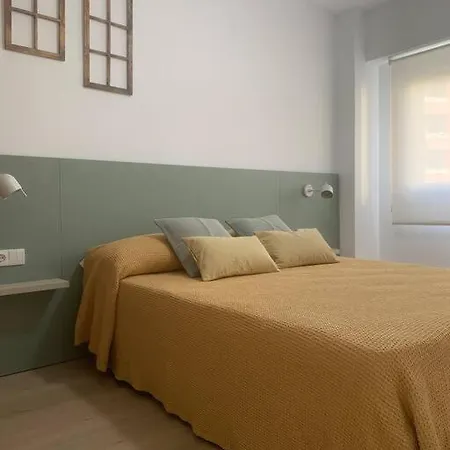公寓 Renovado Cerca De La Playa 阿勒纳勒斯德尔索尔