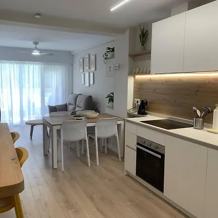 Renovado Cerca De La Playa * 阿勒纳勒斯德尔索尔